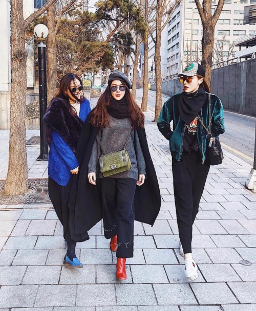 Điểm danh ‘hội chị em’ trong showbiz đang khiến fan ‘phát cuồng’ Điểm danh ‘hội chị em’ trong showbiz đang khiến fan ‘phát cuồng’